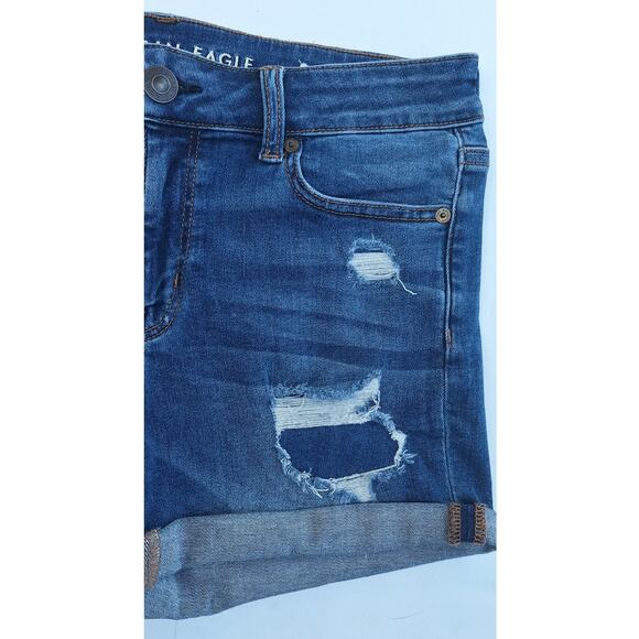 American Eagle Women's Midi Distressed Denim Shorts Blue Size 8 Rolled Hem - Picture 6 of 8